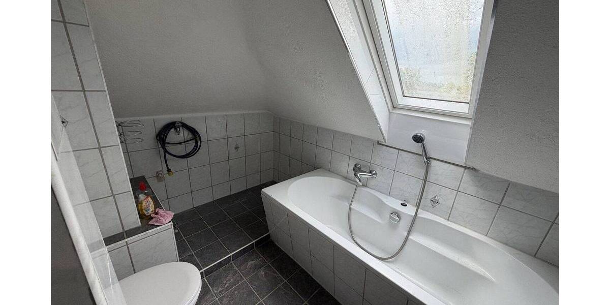 Mehrfamilienhaus, Wohnhaus Essen Stoppenberg - 9 Zimmer, 221 m&sup2;, 299.000&euro; | Angebot:25897495