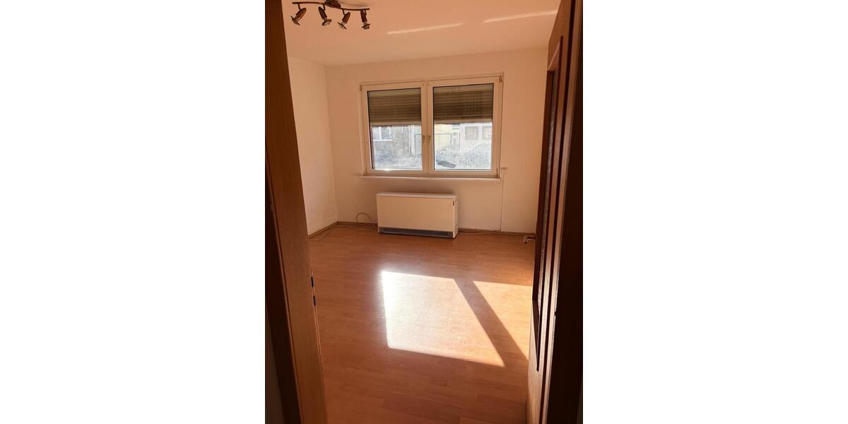 Erdgeschoßwohnung Oberhausen Rothebusch - 1 Zimmer, 37 m&sup2;, 420&euro; | Angebot:26420312