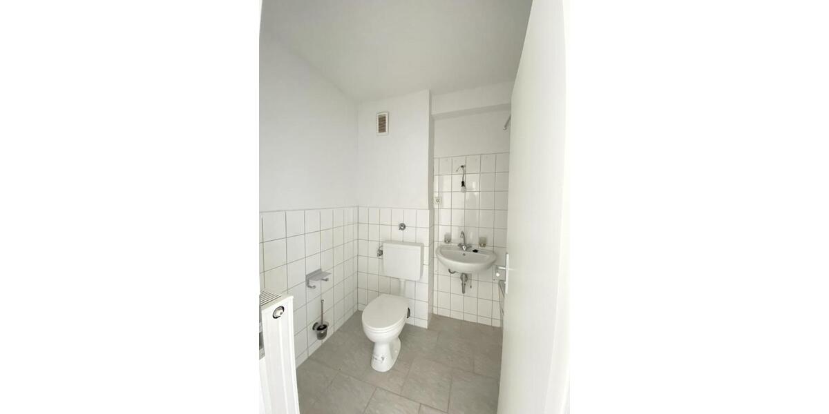 Etagenwohnung Solingen - 3 Zimmer, 73 m&sup2;, 779&euro; | Angebot:24489867