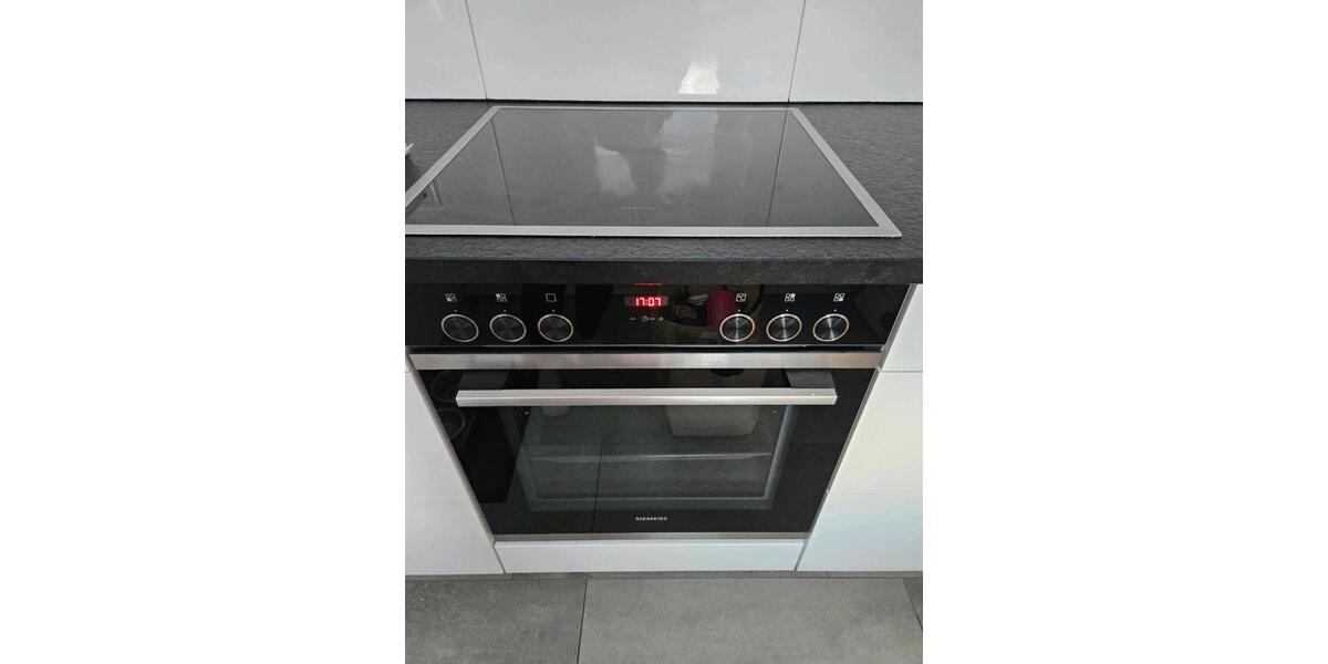Etagenwohnung Düsseldorf Niederkassel - 1 Zimmer, 42 m&sup2;, 900&euro; | Angebot:26441328