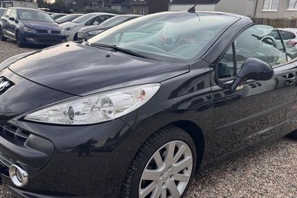 Peugeot 207 117.000 km 3.999 &euro; Essen 45355