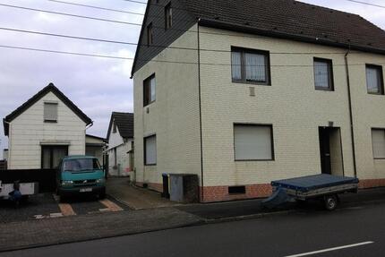 Haus Solingen Höhscheid - 15 Zimmer, 318 m&sup2;, 570.000&euro; | Angebot:25406844