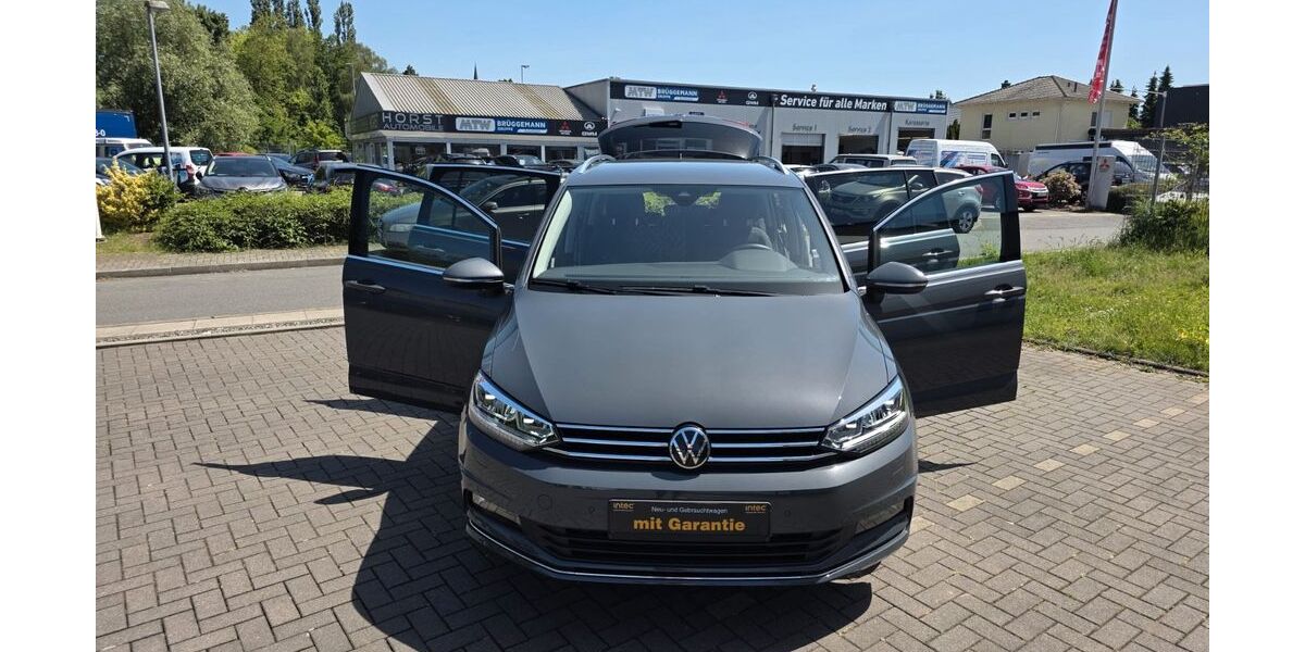 VW Touran 37.774 km 28.550 &euro; Essen 45279