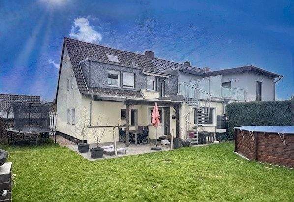 Mehrfamilienhaus, Wohnhaus Herne Sodingen - 7 Zimmer, 161 m&sup2;, 459.000&euro; | Angebot:25686962