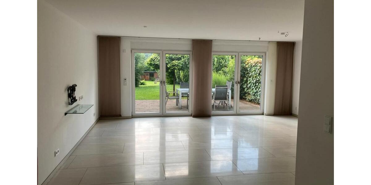 Reihenhaus Mülheim an der Ruhr Linksruhr - 5 Zimmer, 160 m&sup2;, 2.490&euro; | Angebot:27576703