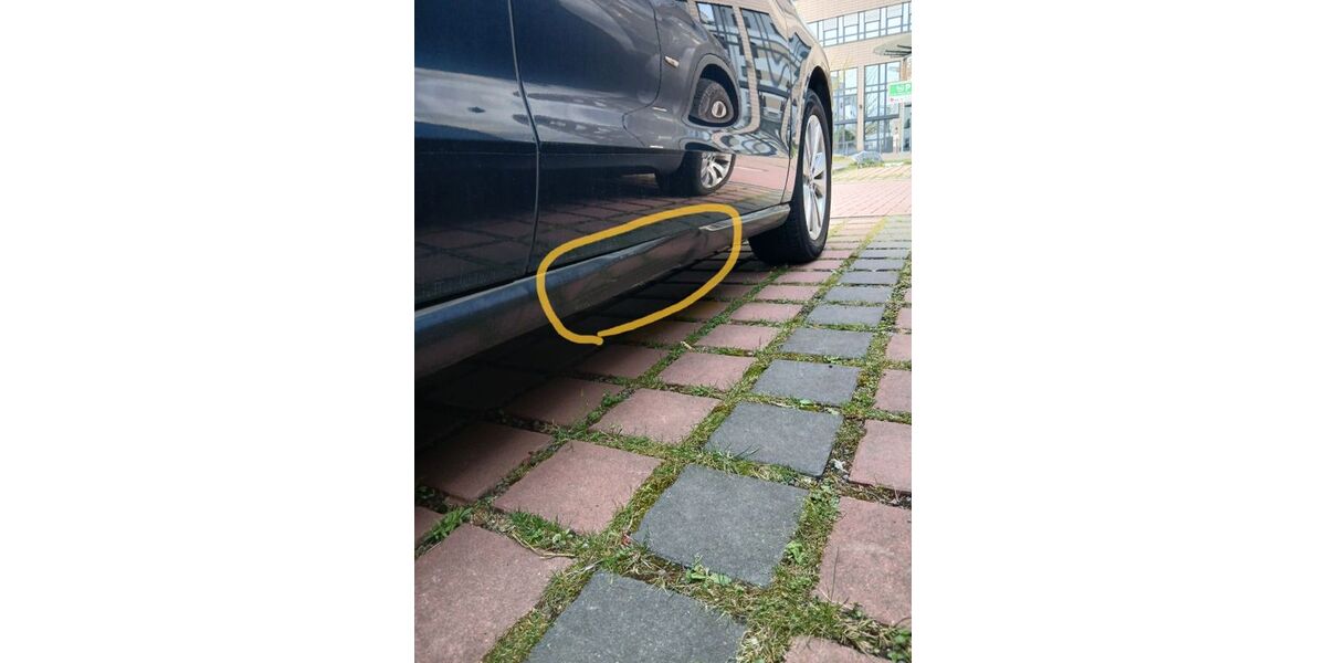 VW Golf Sportsvan 119.160 km 6.300 &euro; Düsseldorf 40227