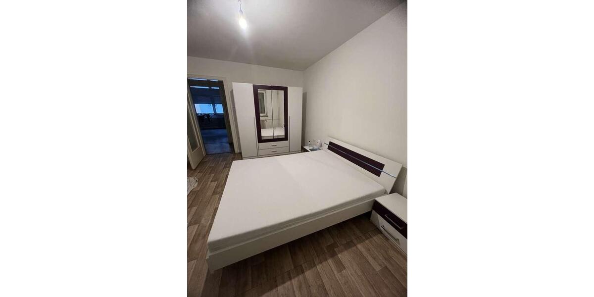 Etagenwohnung Düsseldorf Stadtbezirk 3 - 2 Zimmer, 49 m&sup2;, 648&euro; | Angebot:25719972