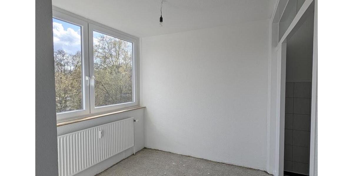 Etagenwohnung Duisburg Hamborn - 3 Zimmer, 80 m&sup2;, 585&euro; | Angebot:25262684