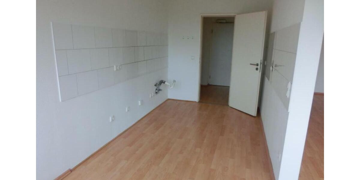 Etagenwohnung Duisburg Essenberg - 3 Zimmer, 84 m&sup2;, 699&euro; | Angebot:8834084