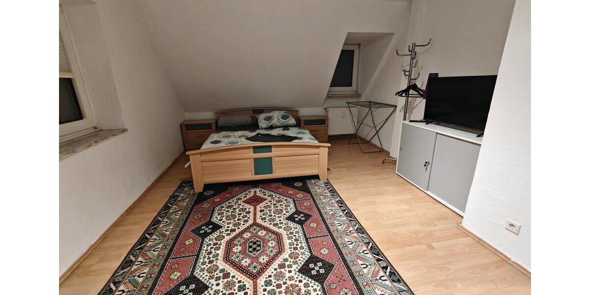Dachgeschoßwohnung Heiligenhaus - 1 Zimmer, 45 m&sup2;, 750&euro; | Angebot:25944921