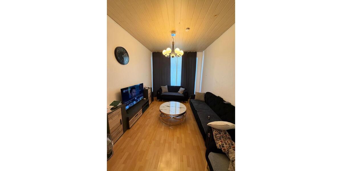 Etagenwohnung Duisburg Rheinhausen - 4.5 Zimmer, 82 m&sup2;, 1.100&euro; | Angebot:27572055