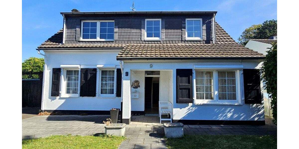 Einfamilienhaus Solingen Ohligs-Aufderhöhe - 5 Zimmer, 202 m&sup2;, 598.000&euro; | Angebot:25702956