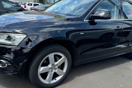 Audi Q5 199.000 km 14.900 &euro; Düsseldorf 40215