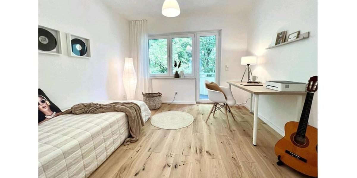 Etagenwohnung Düsseldorf Stadtbezirk 5 - 4 Zimmer, 100 m&sup2;, 2.020&euro; | Angebot:27532811