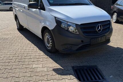 Mercedes-Benz Vito 133.470 km 10.490 &euro; Düsseldorf 40597