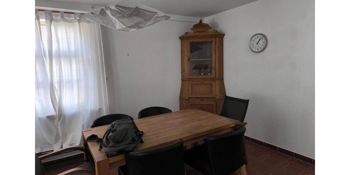 Einfamilienhaus Duisburg Hamborn - 4 Zimmer, 900&euro; | Angebot:23410101