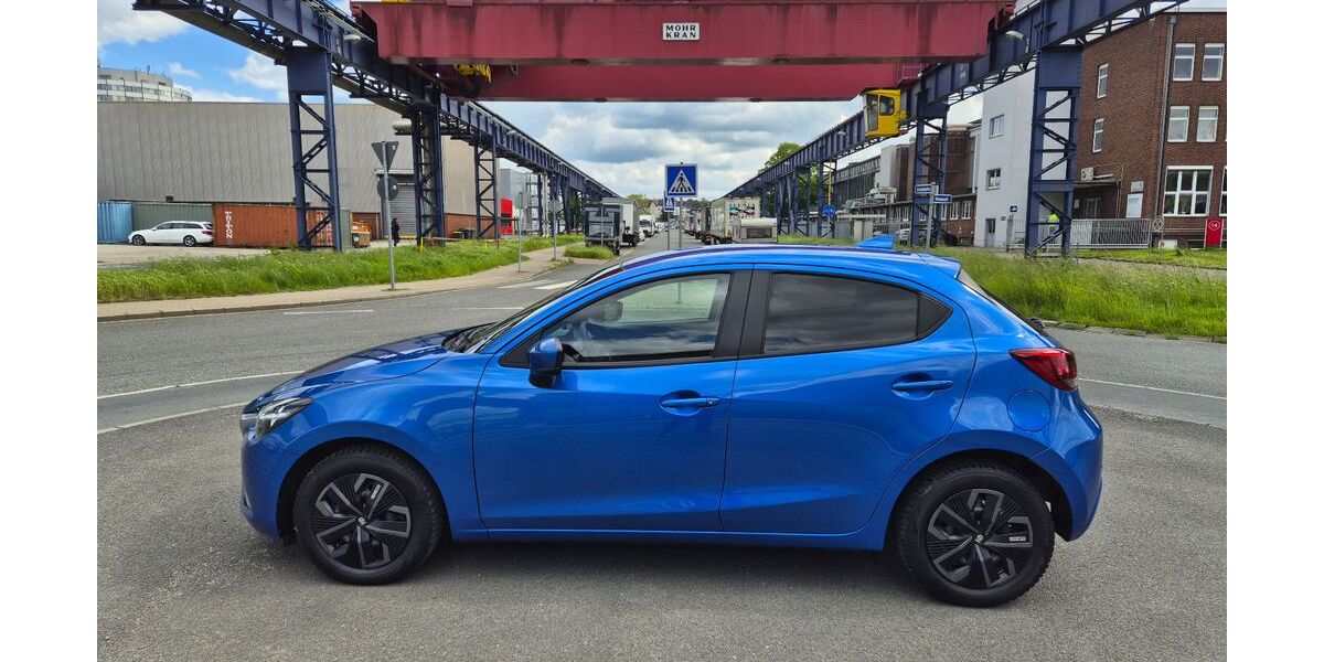 Mazda 2 60.750 km 11.790 &euro; Mülheim 45476