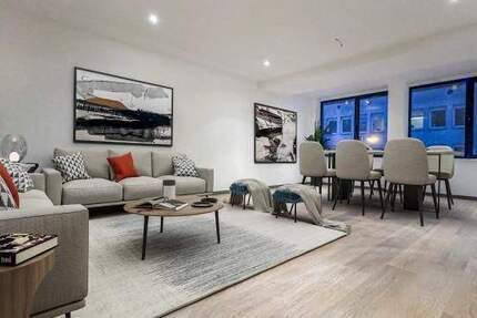 Wohnung Oberhausen Altstadt-Süd - 2 Zimmer, 127 m&sup2;, 1.250&euro; | Angebot:25748233