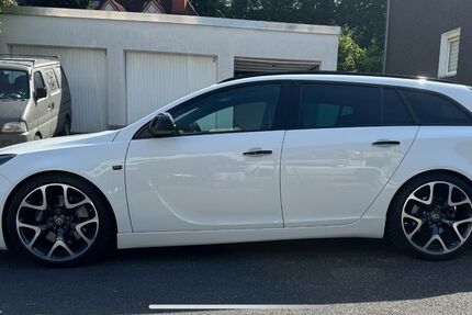 Opel Insignia 76.000 km 18.990 &euro; Mettmann 40822