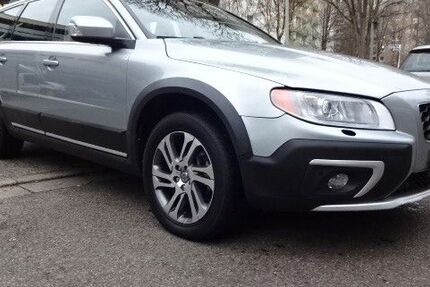 Volvo XC70 274.500 km 10.900 &euro; Essen 45276