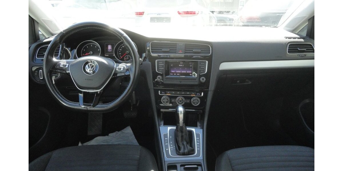 VW Golf Cup 1,4 BMT, DGS, Klimatr.SHZ.PDC V+H 147.000 km 10.950 &euro; Neuss 41462