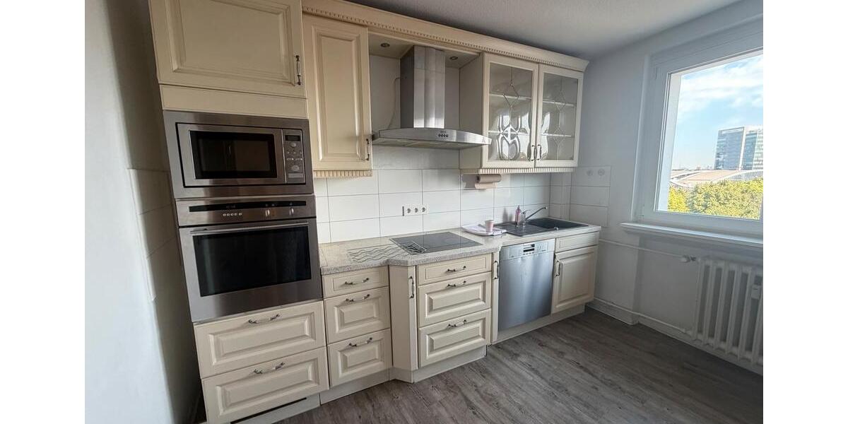 Etagenwohnung Duisburg Duisburg-Mitte - 2 Zimmer, 63 m&sup2;, 823&euro; | Angebot:27582540