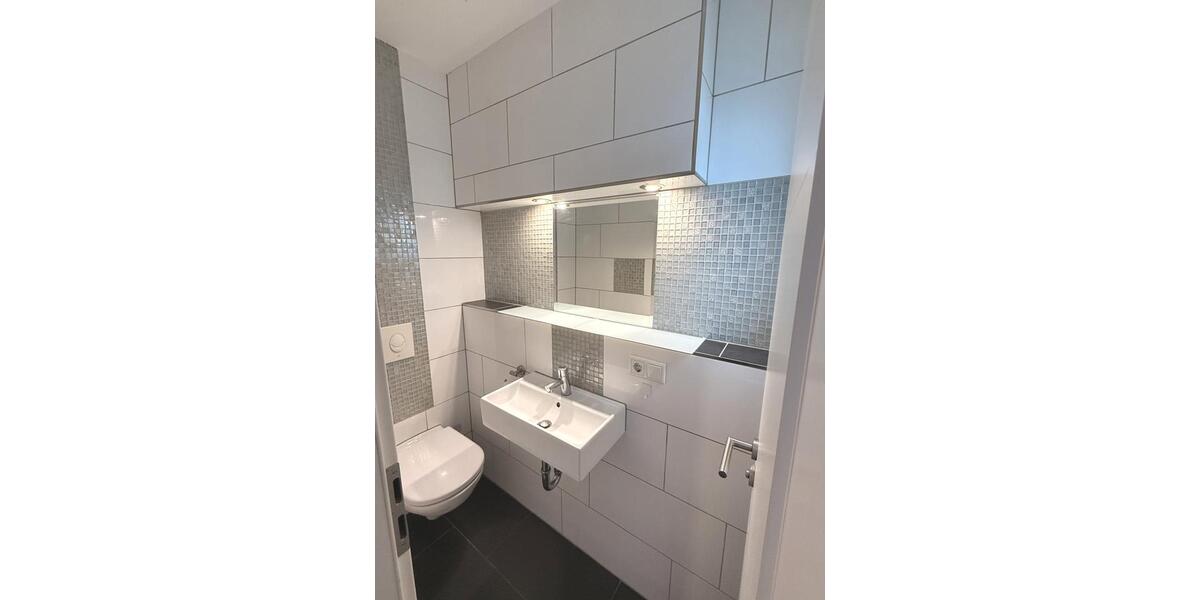 Erdgeschoßwohnung Wülfrath - 3 Zimmer, 96 m&sup2;, 1.180&euro; | Angebot:25918616