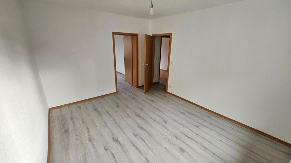Etagenwohnung Duisburg Ruhrort - 3 Zimmer, 52 m&sup2;, 107.000&euro; | Angebot:27413712