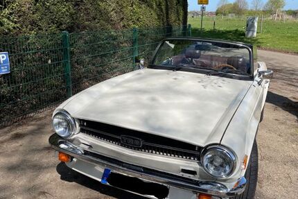 Triumph TR6 146.093 km 22.990 &euro; Duisburg 47058