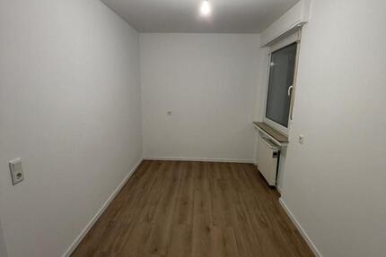 Wohnung Bochum Eppendorf - 3 Zimmer, 83 m&sup2;, 1.000&euro; | Angebot:25957371