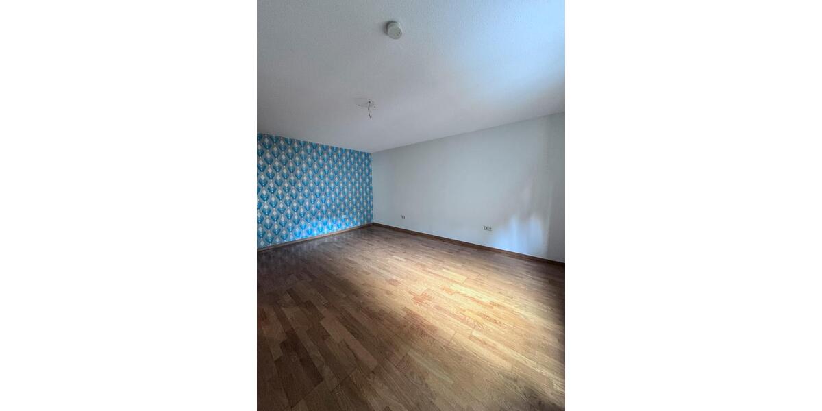 Etagenwohnung Radevormwald - 2 Zimmer, 57 m&sup2;, 480&euro; | Angebot:25365384