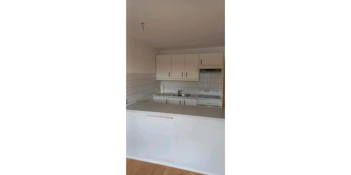Dachgeschoßwohnung Solingen Höhscheid - 1 Zimmer, 36 m&sup2;, 425&euro; | Angebot:27543470