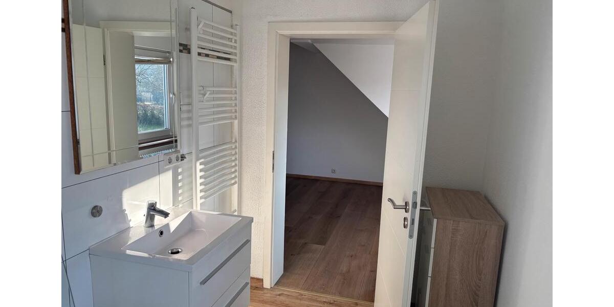 Dachgeschoßwohnung Heiligenhaus - 1 Zimmer, 47 m&sup2;, 550&euro; | Angebot:26432731