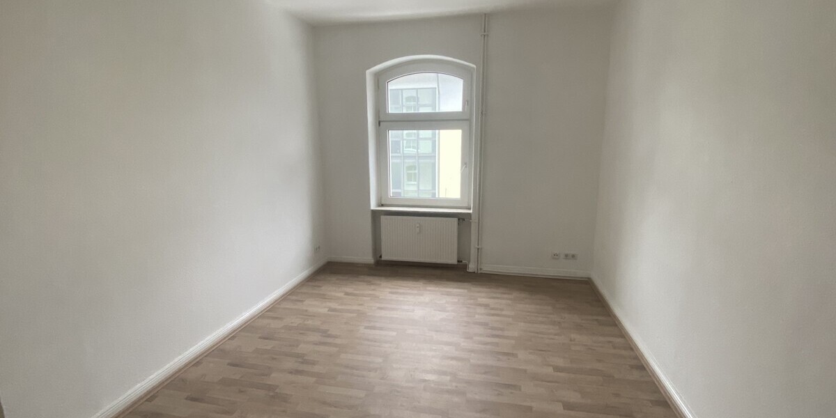 Schöne lichtdurchflutete Wohnung mit separatem Mansardenzimmer! - Etagenwohnung Remscheid Gemarkung Bergisch Born | Angebot:27194878