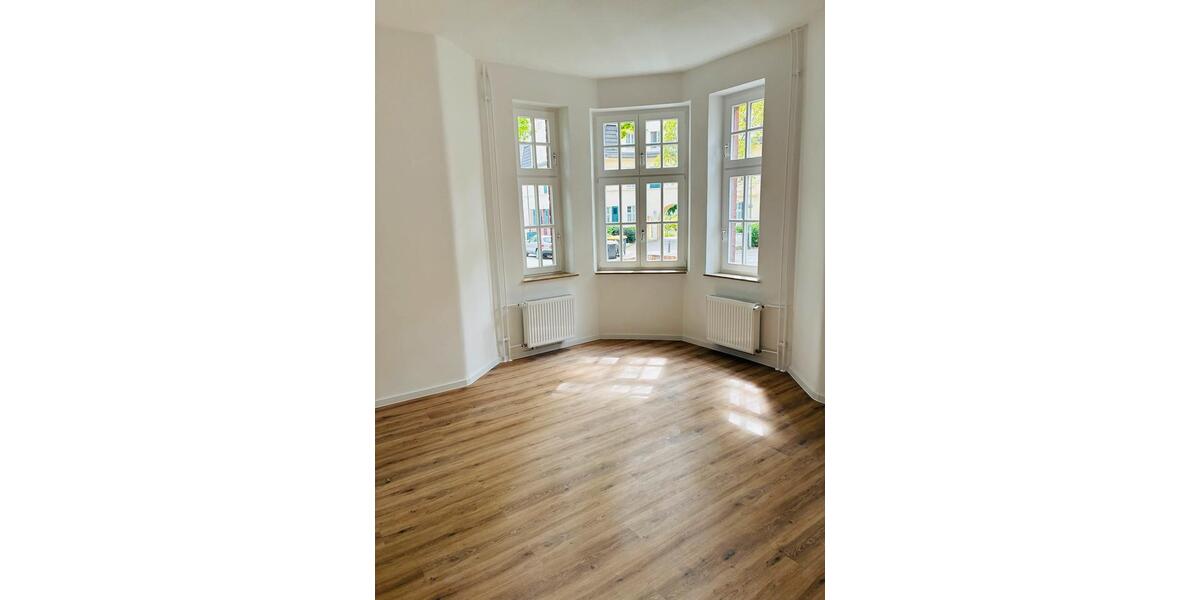 Erdgeschoßwohnung Duisburg Huckingen - 4 Zimmer, 80 m&sup2;, 195.000&euro; | Angebot:26536440