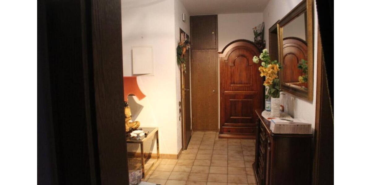 Etagenwohnung Essen Stadtbezirk IV - 3 Zimmer, 78 m&sup2;, 640&euro; | Angebot:25638846