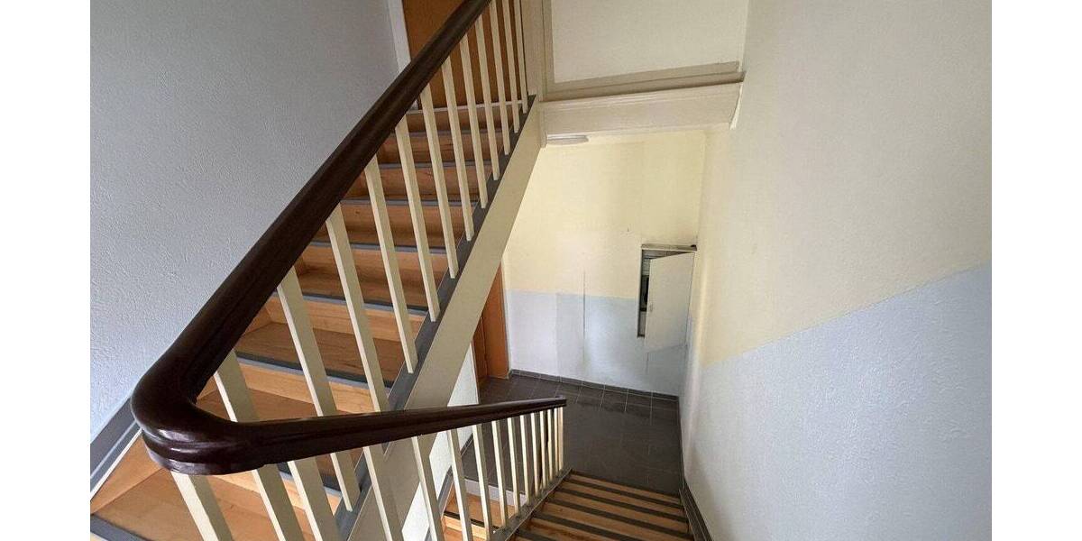 Mehrfamilienhaus, Wohnhaus Essen Stoppenberg - 9 Zimmer, 221 m&sup2;, 299.000&euro; | Angebot:25897495