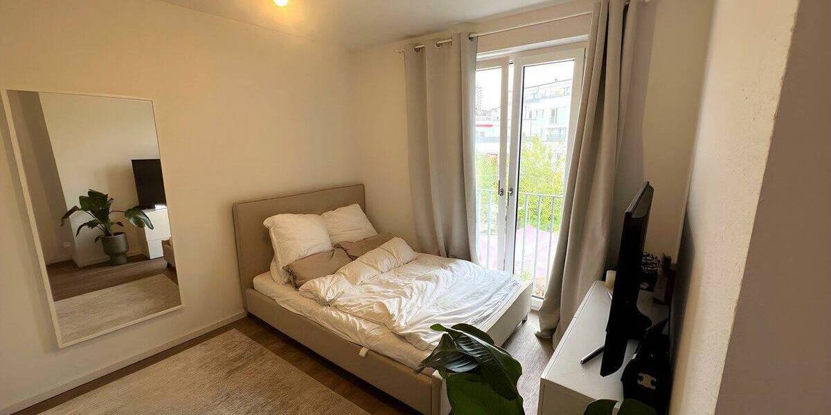 Etagenwohnung Düsseldorf Derendorf - 3 Zimmer, 74 m&sup2;, 1.100&euro; | Angebot:26825336