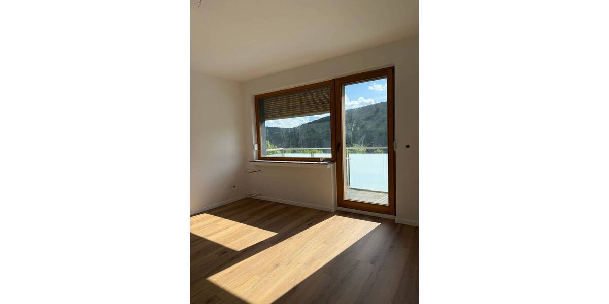 Etagenwohnung Remscheid West - 2 Zimmer, 54 m&sup2;, 388&euro; | Angebot:26819902
