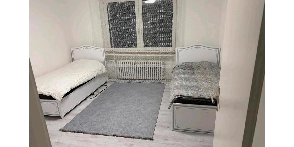 Etagenwohnung Wuppertal Gemarkung Elberfeld - 3 Zimmer, 90 m&sup2;, 1.050&euro; | Angebot:25865903