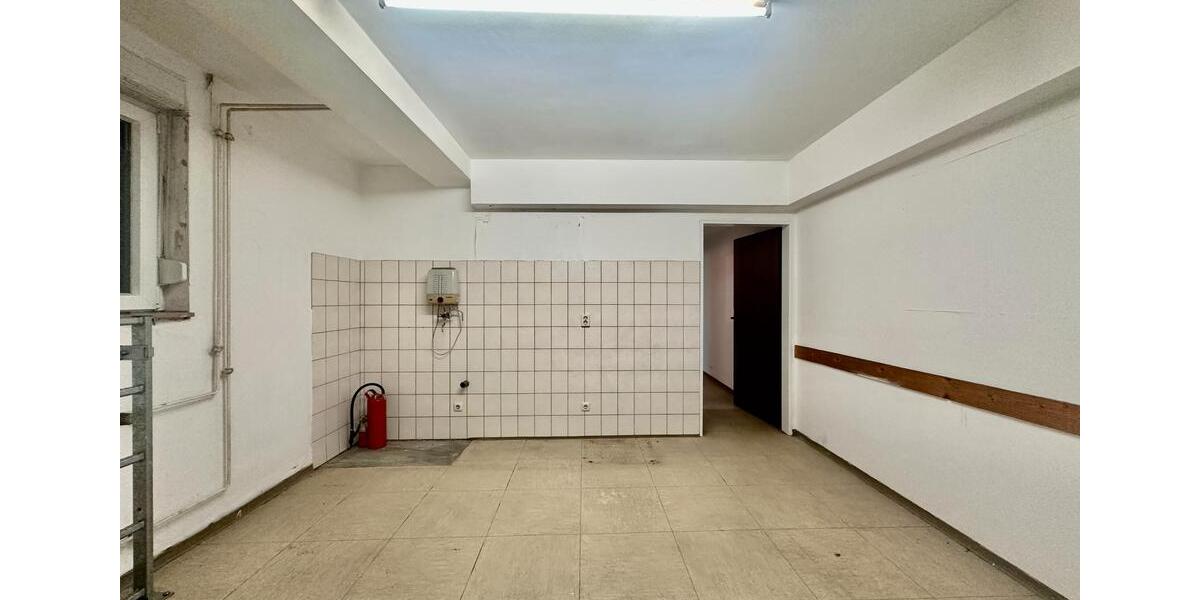 Gewerbeobjekt Essen Stadtbezirk VIII - 4.650&euro; | Angebot:25858219