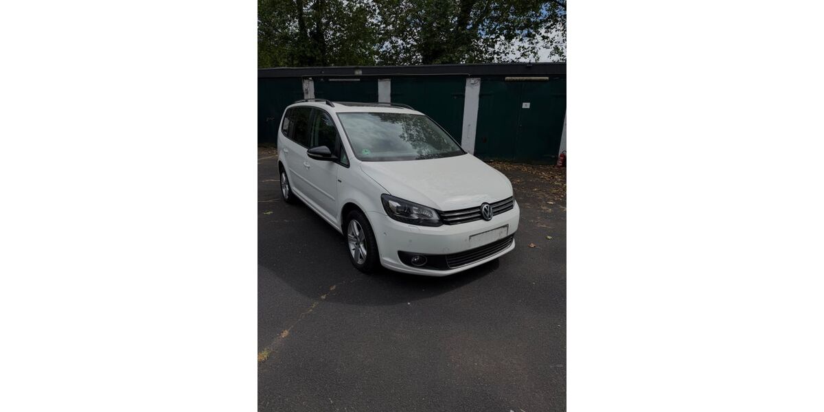 VW Touran 47.733 km 15.250 &euro; Duisburg 47055