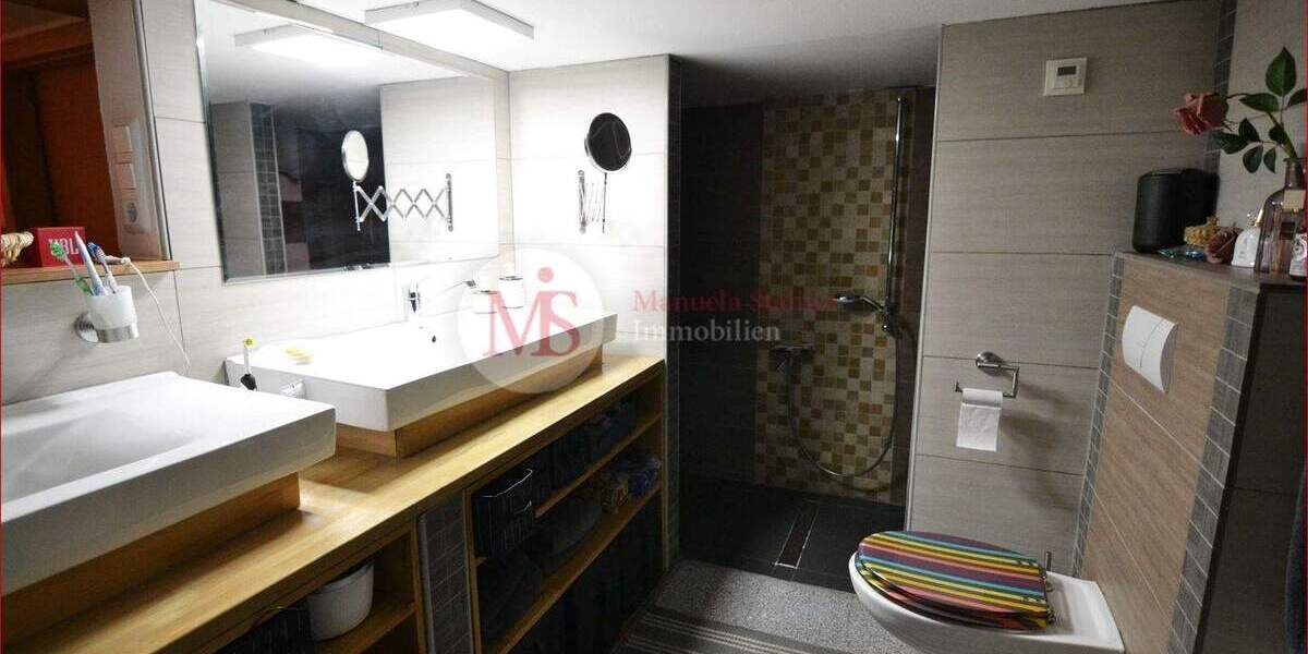 Reihenmittelhaus Neuss Gnadental - 3 Zimmer, 71 m&sup2;, 289.900&euro; | Angebot:25899579