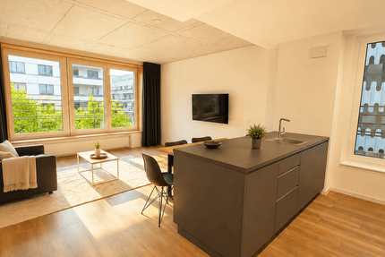 Wohnung Düsseldorf Heerdt - 2 Zimmer, 80 m&sup2;, 1.700&euro; | Angebot:27226161