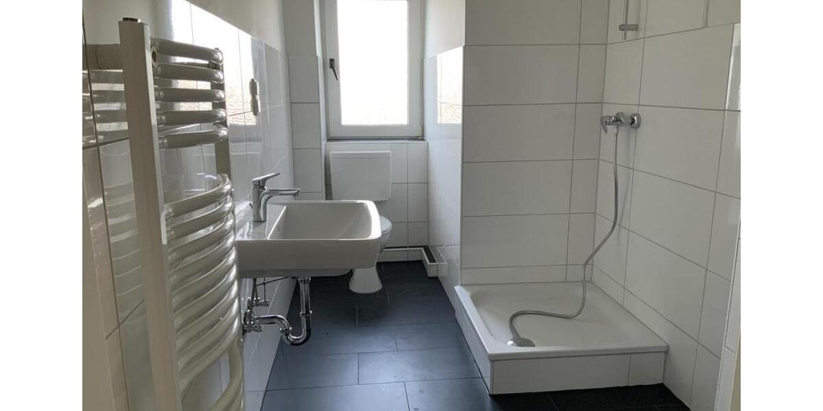 Etagenwohnung Essen Frillendorf - 2 Zimmer, 77 m&sup2;, 739&euro; | Angebot:20287530