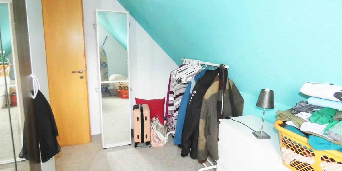 Einfamilienhaus Burscheid - 7 Zimmer, 260 m&sup2;, 529.000&euro; | Angebot:25679995