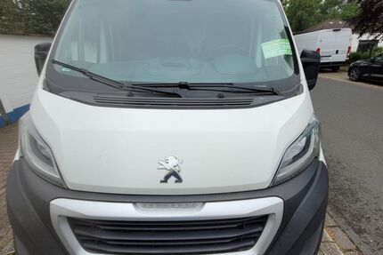 Peugeot Boxer 67.500 km 17.400 &euro; Herne 44653