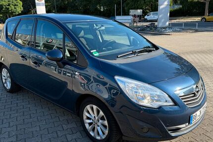 Opel Meriva 102.000 km 5.100 &euro; Essen 45127