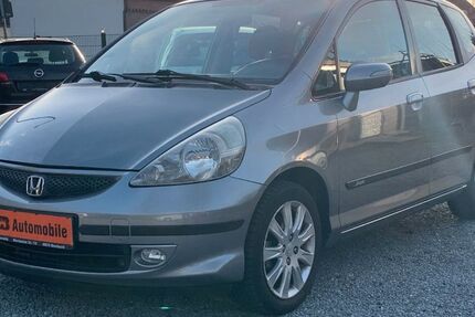 Honda Jazz 230.669 km 2.390 &euro; Meerbusch 40670
