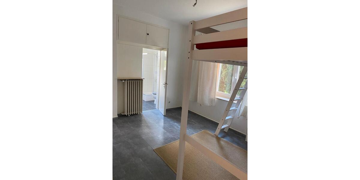 Hochparterre Solingen Wald - 2.5 Zimmer, 90 m&sup2;, 720&euro; | Angebot:24804574